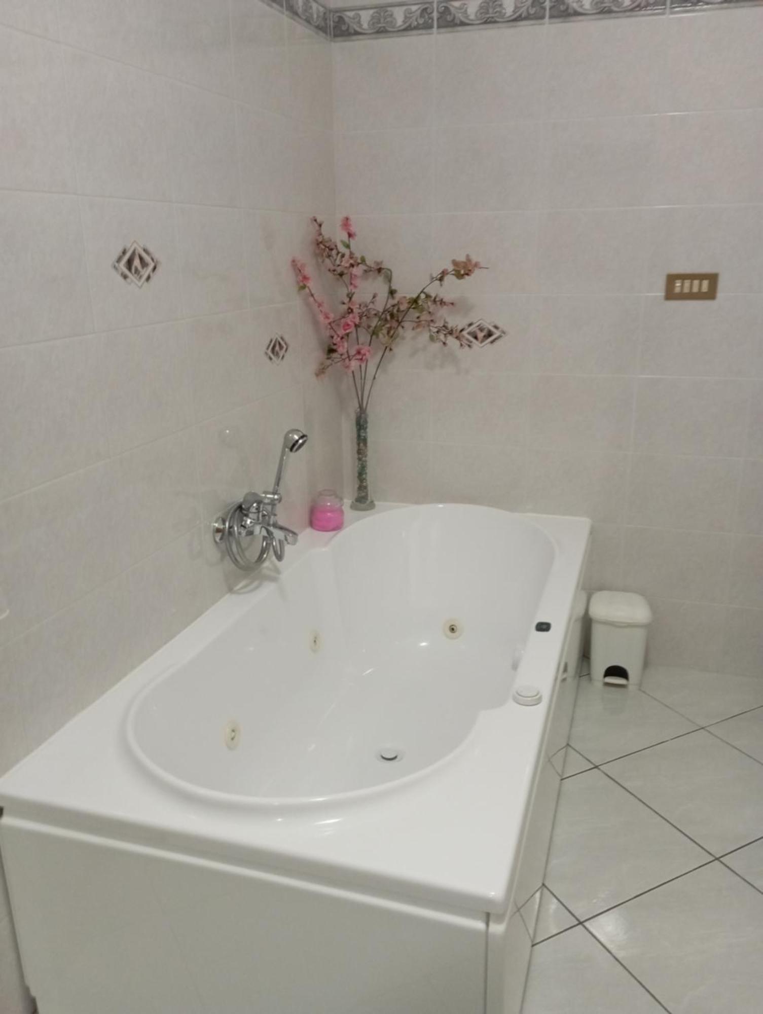 B&B I Tre Ulivi Morro d'Oro Экстерьер фото
